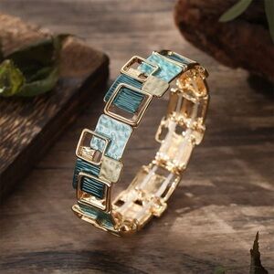 Chic Gold and Blue Geometric Bracelet